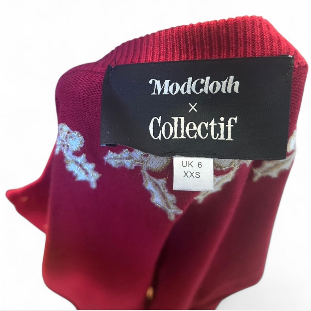 ModCloth/Collectif Red Embroidered Holiday Cardigan XXS - Picture 3 of 3